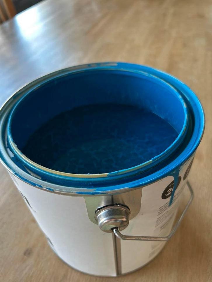 Muurverf signaalblauw. Mengmachine 2,5 ltr, Doe-het-zelf en Verbouw, Verf, Beits en Lak, Zo goed als nieuw, Blauw, Ophalen
