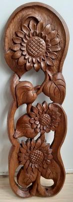 Antiek houtsnijwerk wandbeeld bloemen, Ophalen of Verzenden