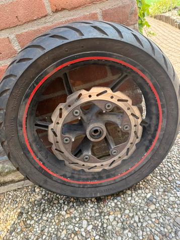 Scooter wiel 120/70-14 beschikbaar voor biedingen