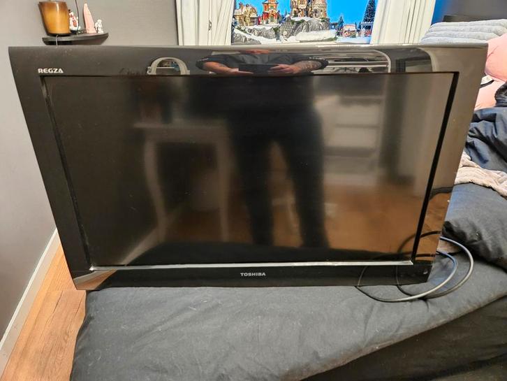 Toshiba 32 inch LCD TV - Perfect voor de kinderkamer!, Witgoed en Apparatuur, Vaatwasmachines, Gebruikt, Minder dan 85 cm, Ophalen