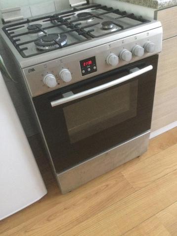 Etna rvs fornuis met wokbrander, vonkontsteking  beschikbaar voor biedingen