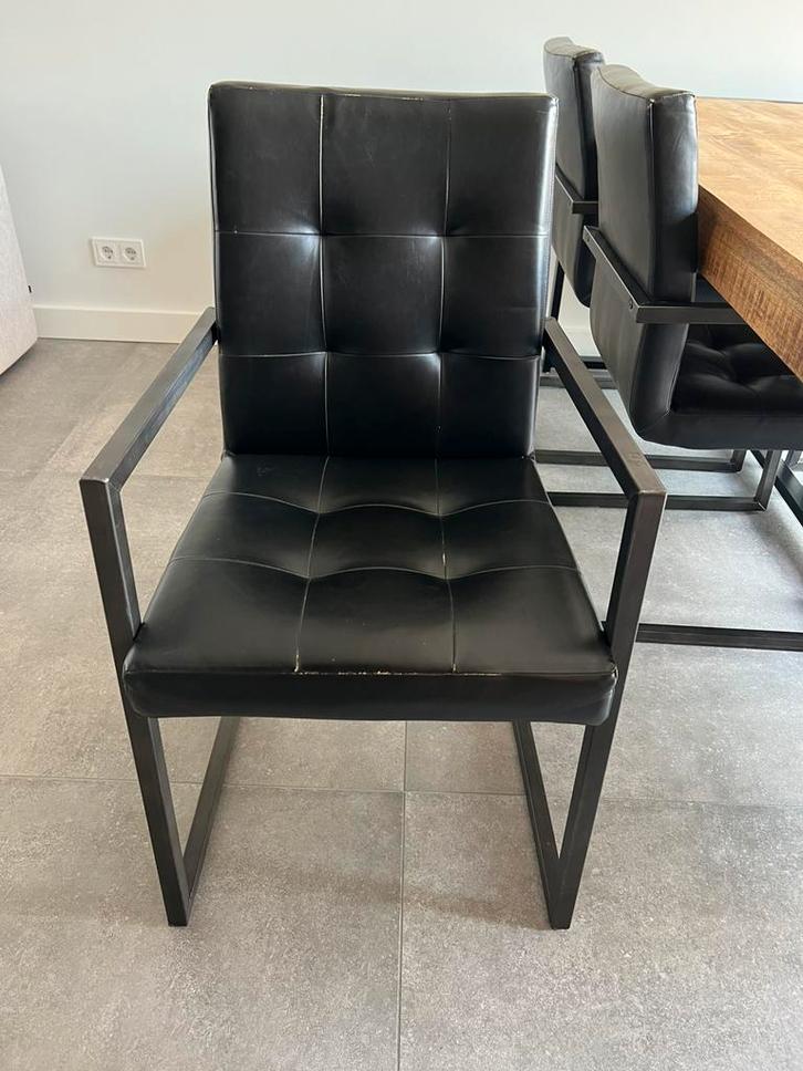 Eetkamerstoelen set compleet, Huis en Inrichting, Stoelen, Gebruikt, Vijf, Zes of meer stoelen, Kunststof, Zwart, Ophalen