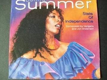 DONNA SUMMER met STATE of INDEPENDENCE 7 inch (1982) z.g.a.n beschikbaar voor biedingen