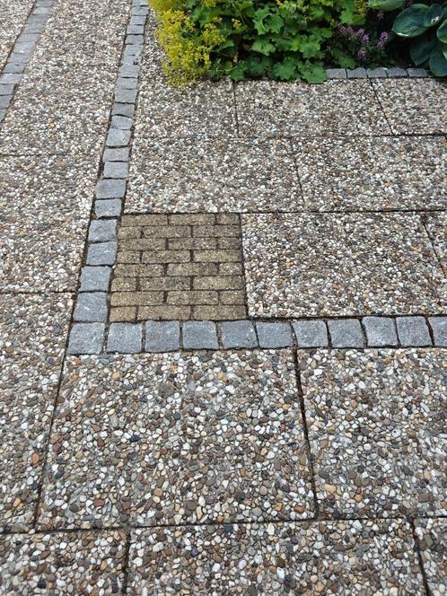 GRATIS af te halen grindtegels cobblestones en klinkers, Tuin en Terras, Tegels en Klinkers, Gebruikt, Terrastegels, Beton, 10 m² of meer