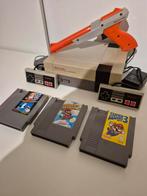 Nintendo console met Mario 1 2 3 zapper en toebehoren, Spelcomputers en Games, Spelcomputers | Nintendo NES, Ophalen of Verzenden