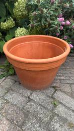 Mega grote dikwandige terracotta pot, Tuin en Terras, Bloempotten, Ophalen, Zo goed als nieuw, Rond, 40 cm of meer