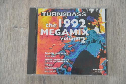 TURN UP THE BASS THE 1992 MEGAMIX VOLUME 2, Cd's en Dvd's, Cd's | Dance en House, Dance Populair, Verzenden