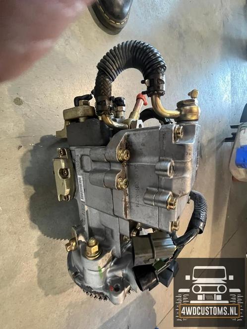 Brandstofpomp Mitsubishi pajero 3.2 td 2000/2006, Auto-onderdelen, Brandstofsystemen, Mitsubishi, Gebruikt, Ophalen