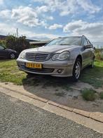 Mercedes-Benz C-Klasse 1.8 C180 Kompr Combi AUT 2005 Grijs, Automaat, Achterwielaandrijving, 74 €/maand, Beige