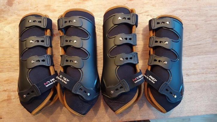 Catago Fir Tech peesbeschermers set L (voor) en XL (achter), Dieren en Toebehoren, Paarden en Pony's | Beschermers, Gebruikt, Ophalen of Verzenden