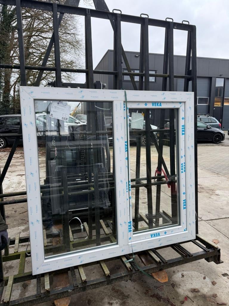 Veka kantel/kiepraam, Doe-het-zelf en Verbouw, Kozijnen en Schuifpuien, 75 tot 150 cm, Kunststof, Raamkozijn, Ophalen of Verzenden