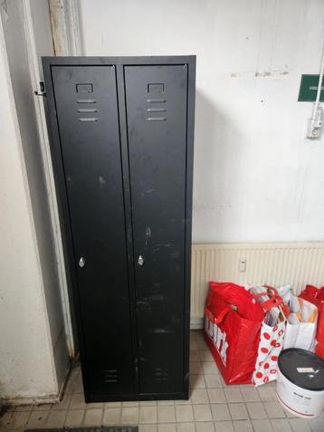 locker kast staal zwart geen slot beschikbaar voor biedingen