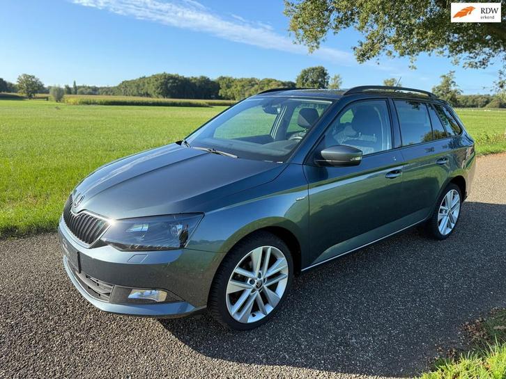 Skoda Fabia 1.0 TSI CRUISECONTROL / PARKEERSENSOR / NIEUWE A, Auto's, Skoda, Bedrijf, Te koop, Fabia, ABS, Achteruitrijcamera