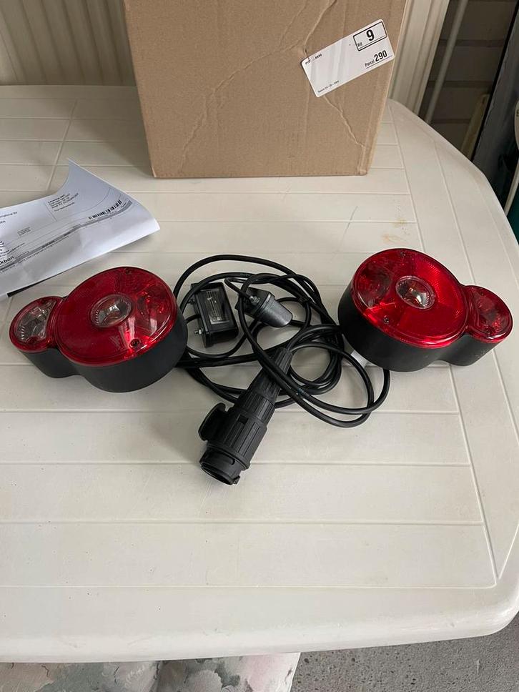 Nieuw set verlichting voor twinnyload fietsendrager, Auto diversen, Fietsendragers, Nieuw, Fietsendrager-accessoire, Ophalen of Verzenden