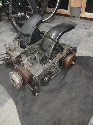 Piaggio ac en lc carters. beschikbaar voor biedingen