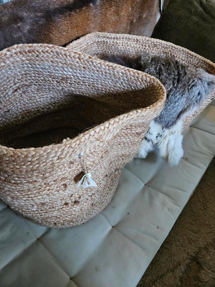 hippe UNC jute manden XXL 3x - nw, ongebruikt, Huis en Inrichting, Woonaccessoires | Schalen en Manden, Nieuw, Mand, Rond, Riet