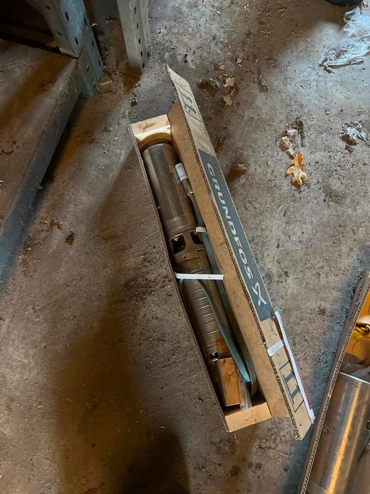 Grundfos Bronpomp in Doos, Tuin en Terras, Waterpompen, Ophalen