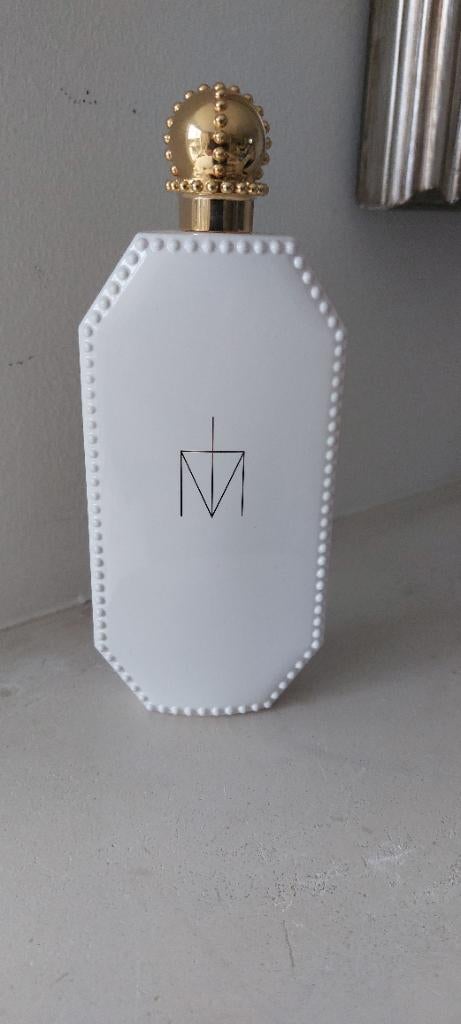 Truth or Dare Madonna parfum, Ophalen of Verzenden, Zo goed als nieuw