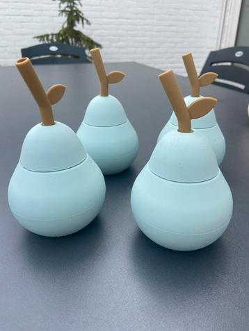 Babybekers van OYOY. beschikbaar voor biedingen