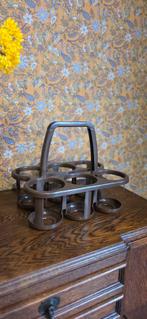 Retro voltage bruin kunststof flessenhouder flessenrek !, Verzamelen, Ophalen of Verzenden, Huis en Inrichting