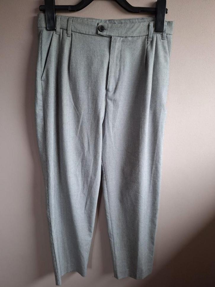 Nieuwe stretch broek/pantalon fijne ruit Pull & Bear, S (28), Kleding | Dames, Broeken en Pantalons, Nieuw, Maat 36 (S), Overige kleuren