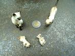 4 prachtige beeldjes: Siamese katten, kittens. Porselein, Verzenden, Zo goed als nieuw, Hond of Kat, Beeldje of Figuurtje