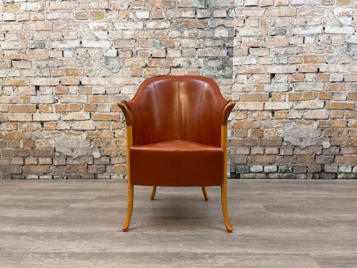 Giorgetti Progetti 64220 fauteuil(s) bij TheReSales, Huis en Inrichting, Fauteuils, Zo goed als nieuw, Hout, Leer, 50 tot 75 cm