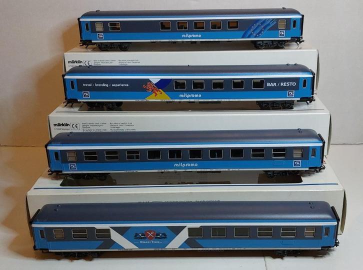 4 Delige Dinner Train / Railpromo set *Nieuwstaat* (08), Hobby en Vrije tijd, Modeltreinen | H0, Zo goed als nieuw, Treinset, Wisselstroom