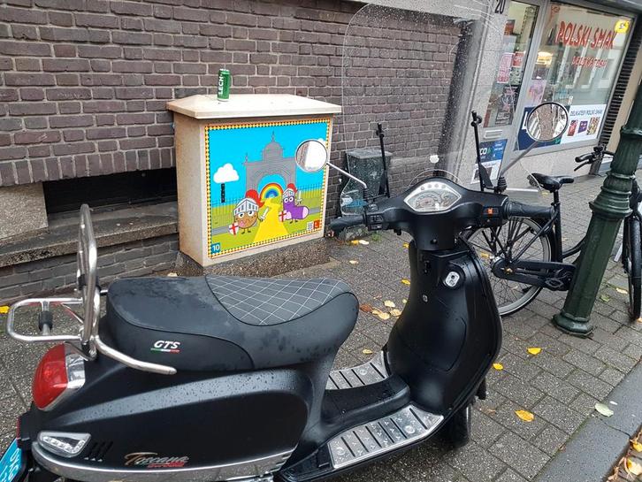 Toscana gts, Fietsen en Brommers, Snorfietsen en Snorscooters, Overige merken, Benzine, Ophalen of Verzenden