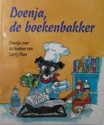 Carry Slee # Doenja, de boekenbakker., Boeken, Ophalen of Verzenden, Zo goed als nieuw, Fictie algemeen