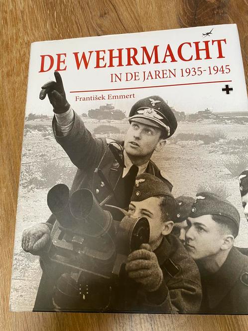 De Wehrmacht in de jaren 1935-1945, Boeken, Oorlog en Militair, Zo goed als nieuw, Ophalen of Verzenden