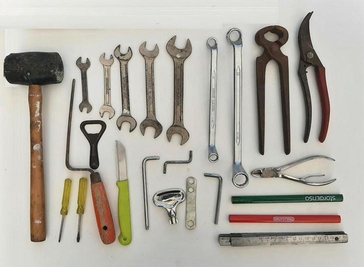 24 Oude Gebruikte Gereedschappen C, Antiek en Kunst, Antiek | Gereedschap en Instrumenten, Ophalen