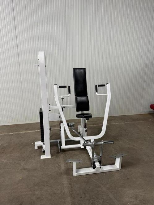 Paramount chestpress / Brustpresse / Chest machine, Sport en Fitness, Fitnessmaterialen, Gebruikt, Overige typen, Armen, Benen