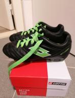 Lotto Stadio voetbalschoenen - maat 34, Ophalen of Verzenden, Zo goed als nieuw, Schoenen