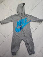 Nike Baby Pakje Grijs, Ophalen of Verzenden, Zo goed als nieuw, Nike, Jongetje of Meisje