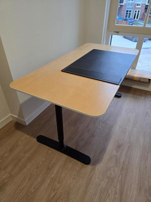 Ikea Bureau Bekant, Huis en Inrichting, Bureaus, Zo goed als nieuw, Ophalen