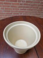 bloempot creme geel, Tuin en Terras, Bloempotten, Ophalen of Verzenden, 'T Olde Gre-j, Info@toldegrej.nl, Endepoelstraat 20f Didam