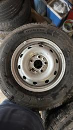 Set velgen met winterbanden camper Fiat Ducata 225/70R15C, Ophalen of Verzenden, Zo goed als nieuw