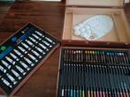 Houten kist met o.a. acrylverf,pastel,verf potloden, Ophalen, Nieuw, Overige typen