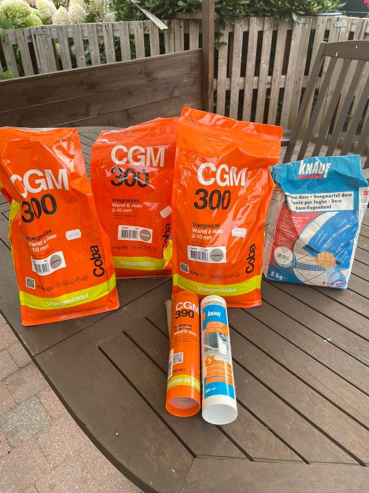 CGM voegmiddel en siliconkit partij, Doe-het-zelf en Verbouw, Tegels, Nieuw, Overige typen, Overige materialen, Minder dan 20 cm