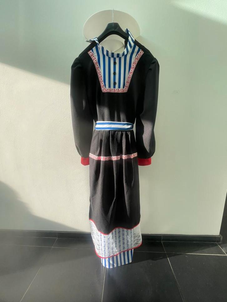 Volendams kostuum, Kleding | Dames, Carnavalskleding en Feestkleding, Zo goed als nieuw, Carnaval, Maat 46/48 (XL) of groter, Ophalen of Verzenden