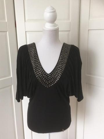 Guess zwarte vleermuismouw top met studs, maat XS beschikbaar voor biedingen