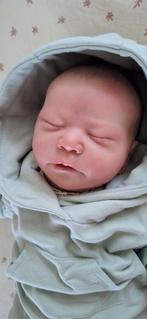 Reborn baby Chase met certificaat, Verzamelen, Poppen, Ophalen of Verzenden, Zo goed als nieuw, Babypop