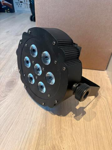 Showtec Compact Par 7-3 (2 stuks) + kabels beschikbaar voor biedingen