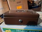 Vintage Bruine geldkist, Ophalen of Verzenden, Gebruikt