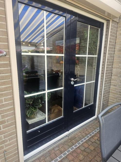 Hardhouten kozijn met dubbele tuindeuren, Doe-het-zelf en Verbouw, Kozijnen en Schuifpuien, Zo goed als nieuw, Deurkozijn, Hout