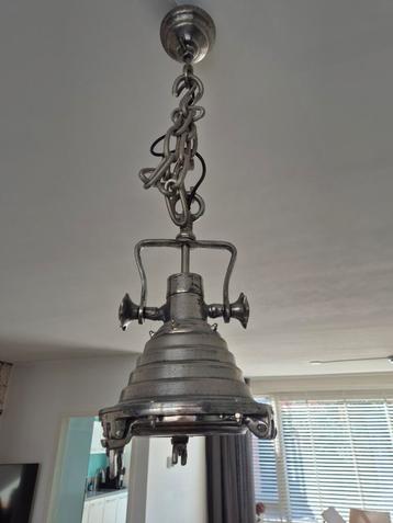 Mooie hanglamp  beschikbaar voor biedingen