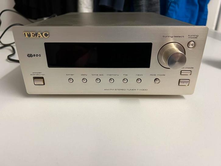 TEAC T-H300 AM/FM Stereo Tuner, Audio, Tv en Foto, Tuners, Gebruikt, Analoog, Ophalen