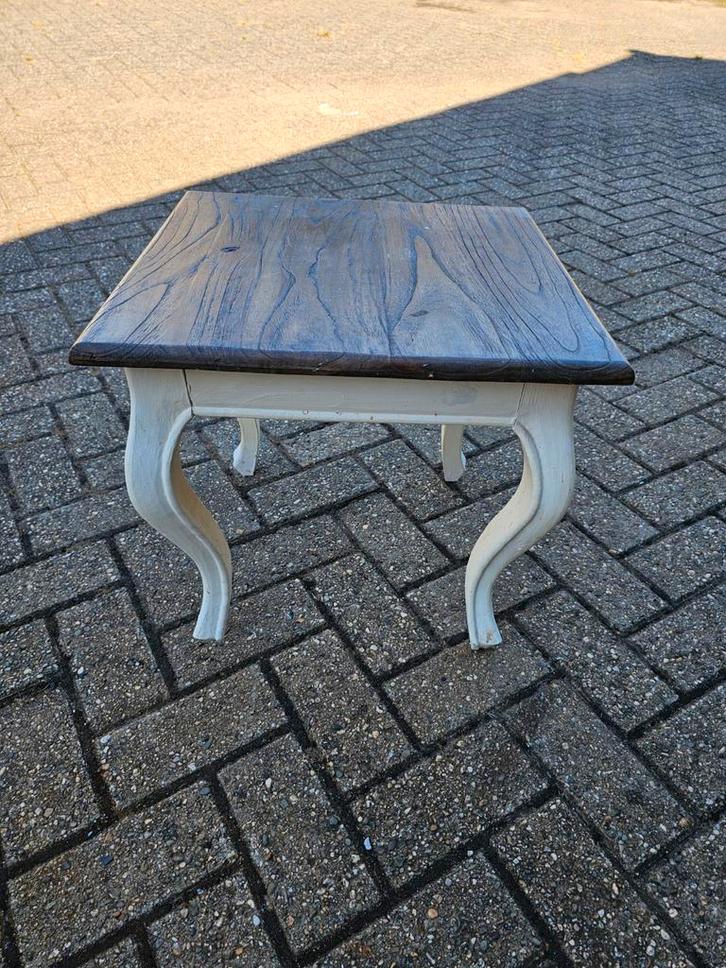 Klein Salontafel met Gebogen Poten, Huis en Inrichting, Tafels | Salontafels, Gebruikt, Minder dan 50 cm, Minder dan 50 cm, Minder dan 50 cm