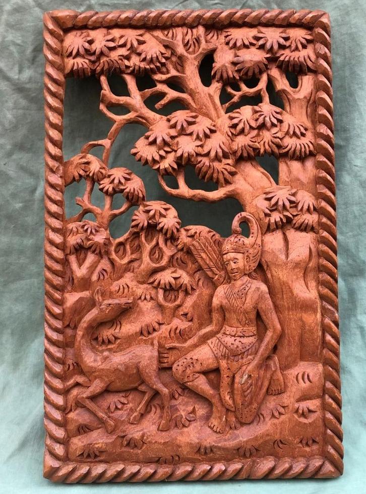Balinees houtsnijwerk Rama en het Gouden Hert, Antiek en Kunst, Kunst | Niet-Westerse kunst, Ophalen of Verzenden